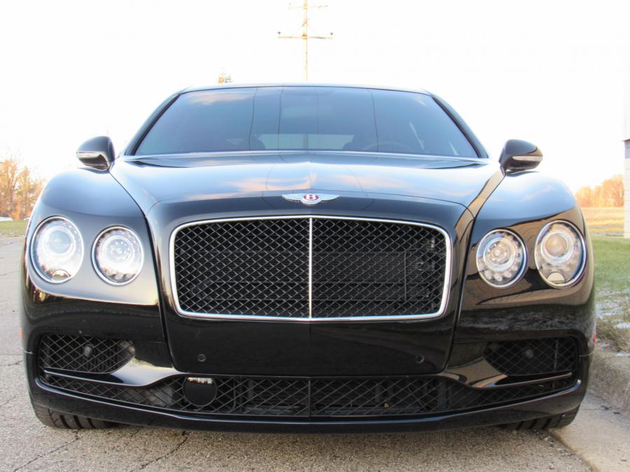  Bentley Flying Spur V8 S 2017 года  (фото 15 из 154)